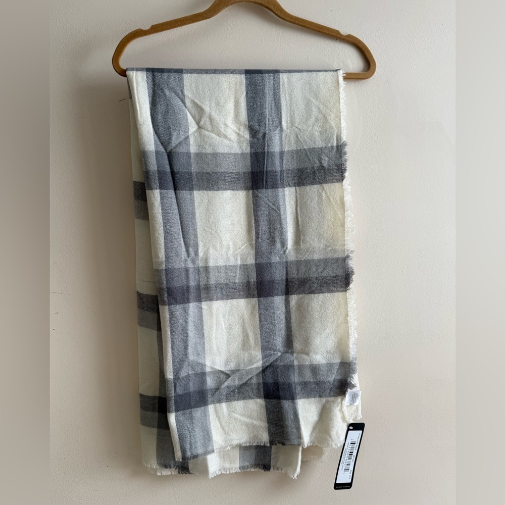 NWT- Sociology Grey cream plaid shawl 56X54